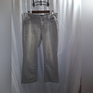 Earl jeans size 16 Embellished pockets